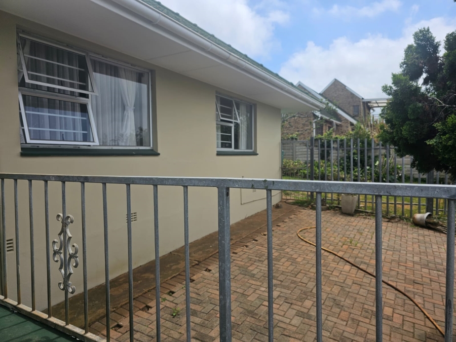 4 Bedroom Property for Sale in Berea Eastern Cape